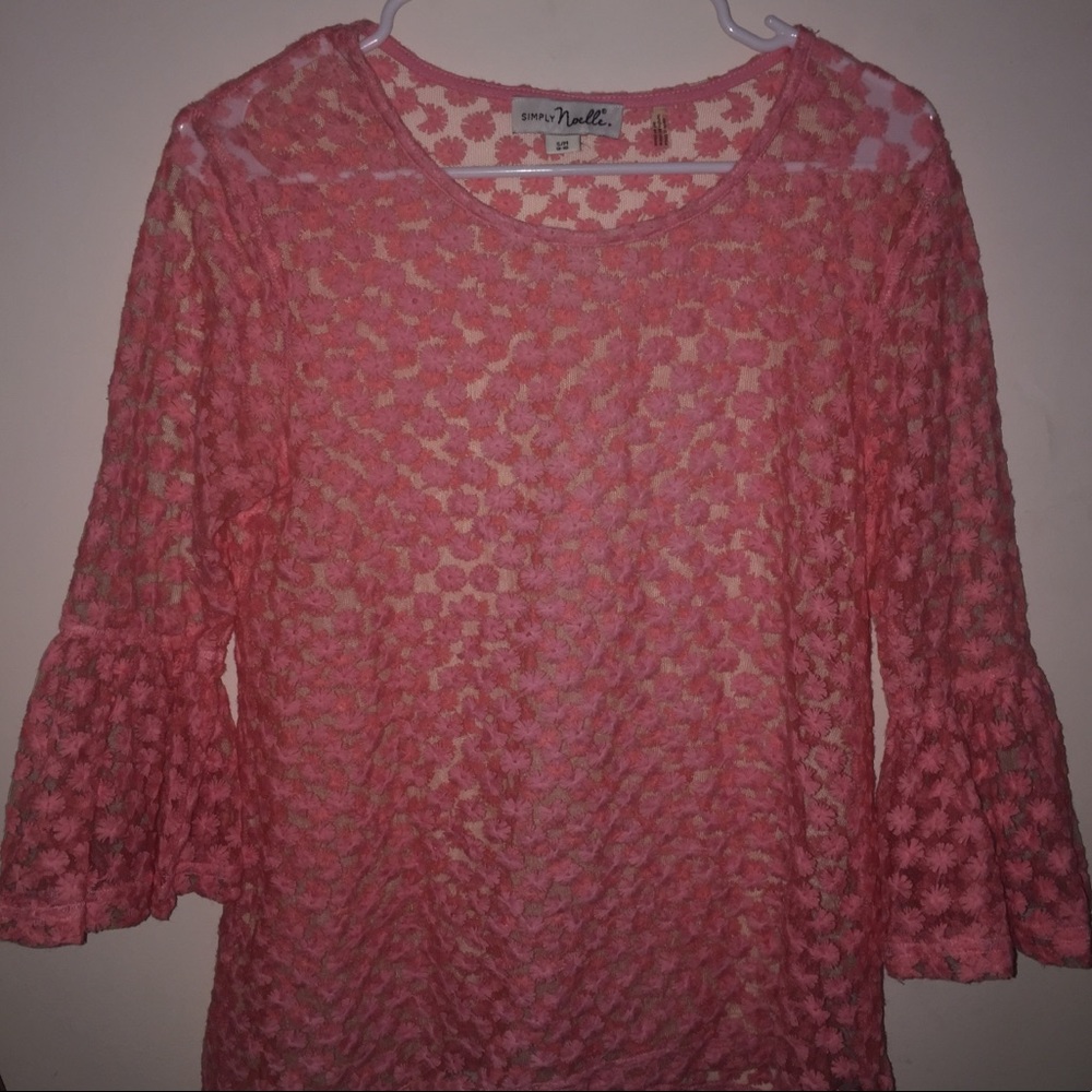 SIMPLY NOELLE FLOWER SHIRT🌷